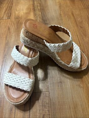 DbDk fashion Woven Double-Strap White espadrille Platform Sandals size 7
